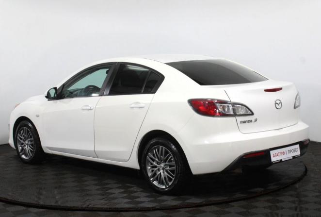Mazda 3 II (BL) с пробегом 2011 года, цена 700 000 рублей, 158801 км, седан, Автокод Объявления