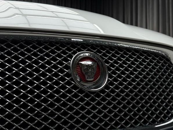 Jaguar XF I Рестайлинг с пробегом 2013 года, цена 1 399 000 рублей, 107738 км, седан, Автокод Объявления