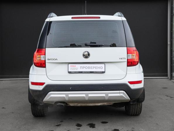 Skoda Yeti I Рестайлинг с пробегом 2016 года, цена 1 250 000 рублей, 182000 км, внедорожник, Автокод Объявления