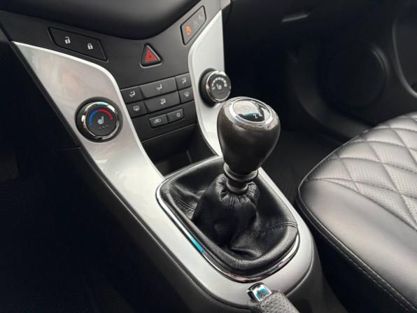 Chevrolet Cruze I Рестайлинг с пробегом 2015 года, цена 785 000 рублей, 161000 км, седан, Автокод Объявления