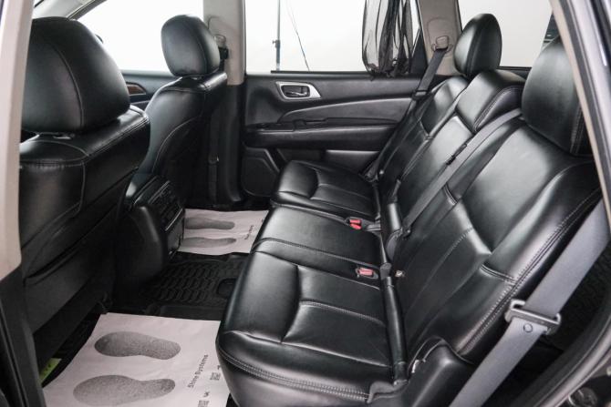 Nissan Pathfinder IV с пробегом 2015 года, цена 1 989 000 рублей, 146000 км, внедорожник, Автокод Объявления
