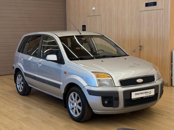 Ford Fusion I Рестайлинг с пробегом 2008 года, цена 298 000 рублей, 259049 км, хэтчбек, Автокод Объявления