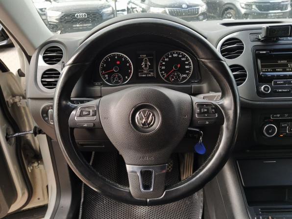 Volkswagen Tiguan I Рестайлинг с пробегом 2014 года, цена 1 199 000 рублей, 171400 км, внедорожник, Автокод Объявления