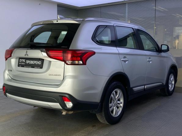 Mitsubishi Outlander III Рестайлинг 3 с пробегом 2018 года, цена 1 995 000 рублей, 134401 км, внедорожник, Автокод Объявления