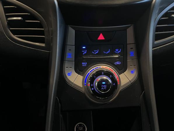 Hyundai Elantra V (MD) с пробегом 2012 года, цена 633 000 рублей, 313391 км, седан, Автокод Объявления