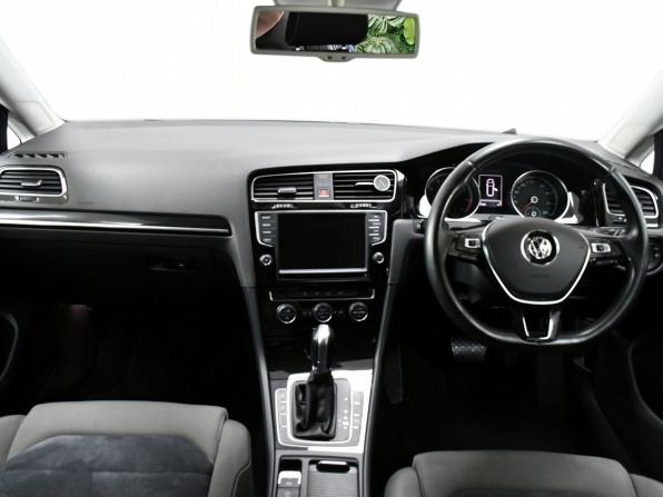 Volkswagen Golf VII с пробегом 2014 года, цена 1 265 000 рублей, 81363 км, универсал, Автокод Объявления