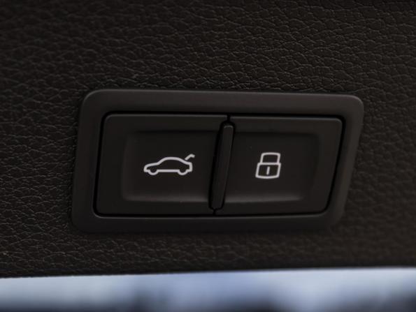 Audi Q3 Sportback II (F3) с пробегом 2020 года, цена 4 098 000 рублей, 45200 км, внедорожник, Автокод Объявления
