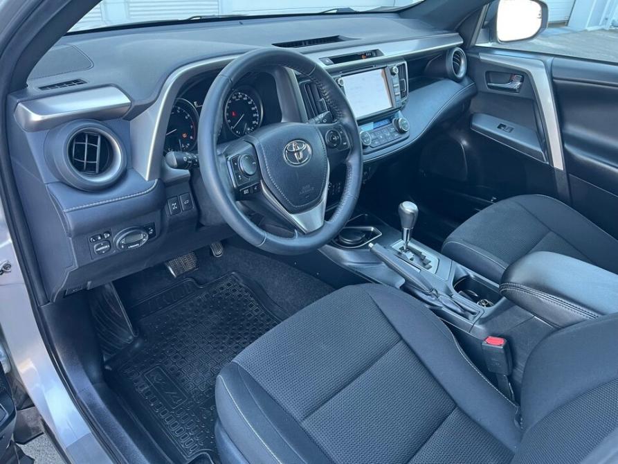 Toyota RAV4 IV (XA40) Рестайлинг Абакан  - изображение 31