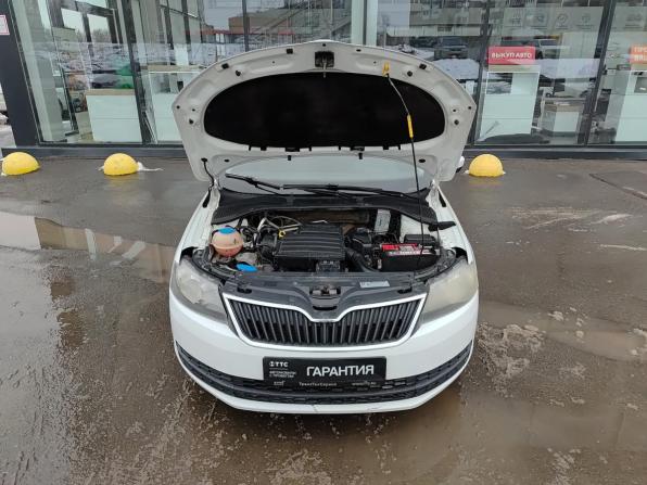 Skoda Rapid I с пробегом 2016 года, цена 640 000 рублей, 166831 км, лифтбек, Автокод Объявления