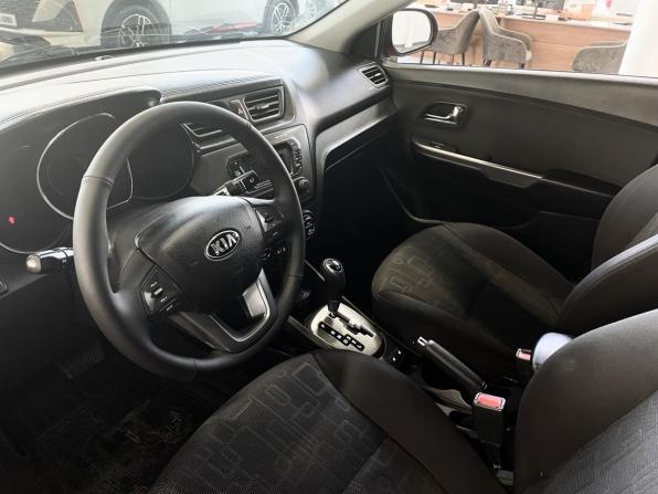 Kia Rio III с пробегом 2013 года, цена 829 900 рублей, 167800 км, седан, Автокод Объявления