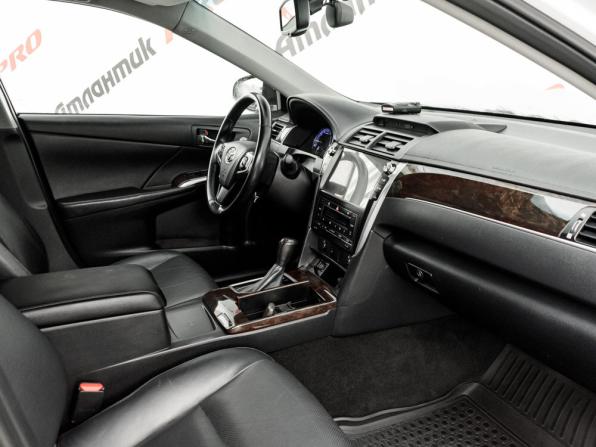 Toyota Camry VII (XV50) Рестайлинг 2 с пробегом 2017 года, цена 2 315 000 рублей, 176146 км, седан, Автокод Объявления