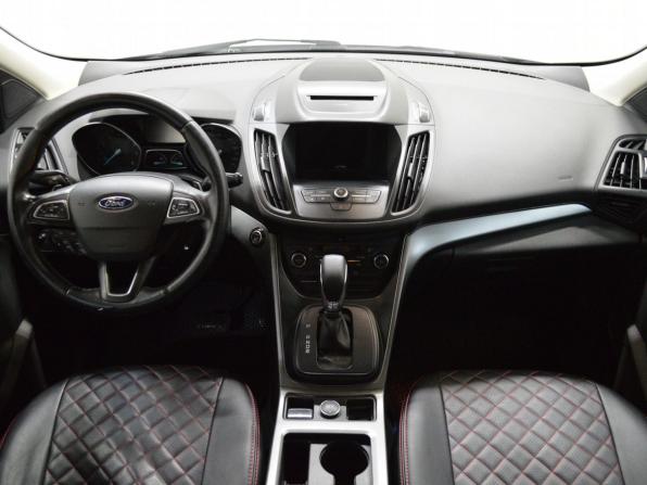 Ford Kuga II Рестайлинг с пробегом 2018 года, цена 1 660 000 рублей, 130658 км, внедорожник, Автокод Объявления