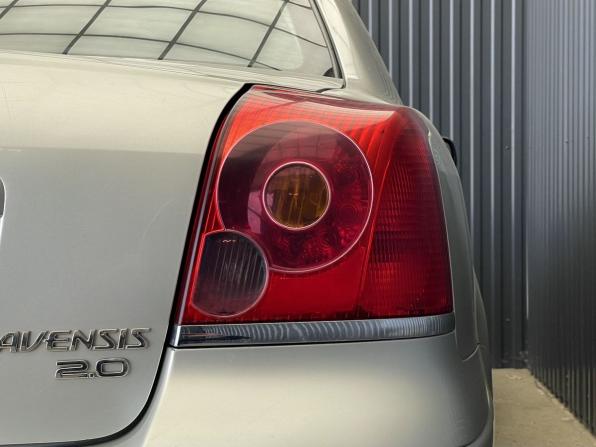 Toyota Avensis II с пробегом 2004 года, цена 577 000 рублей, 338568 км, седан, Автокод Объявления