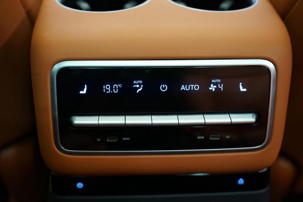 Li Auto (Lixiang) L9 I Крым  - изображение 23