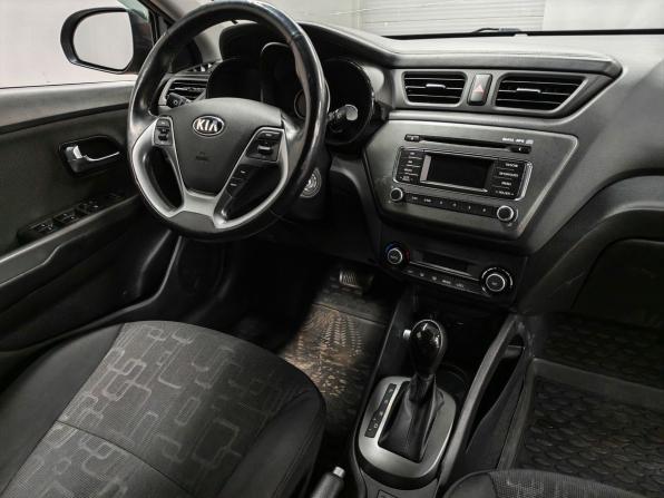 Kia Rio III Рестайлинг с пробегом 2017 года, цена 1 200 000 рублей, 74950 км, хэтчбек, Автокод Объявления