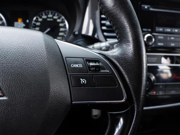 Mitsubishi Outlander III Рестайлинг 3 с пробегом 2020 года, цена 2 197 000 рублей, 115597 км, внедорожник, Автокод Объявления