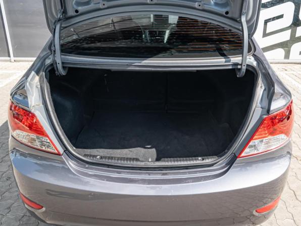 Hyundai Solaris I с пробегом 2013 года, цена 770 000 рублей, 241492 км, седан, Автокод Объявления