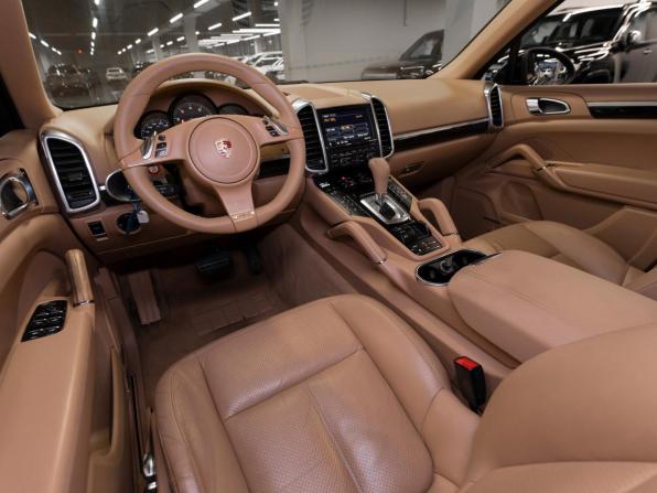 Porsche Cayenne II (958) с пробегом 2011 года, цена 1 795 000 рублей, 246289 км, внедорожник, Автокод Объявления