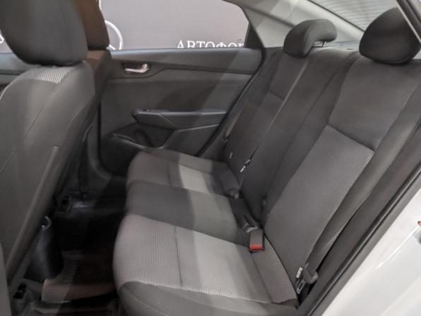 Hyundai Solaris II Рестайлинг с пробегом 2022 года, цена 1 560 000 рублей, 68658 км, седан, Автокод Объявления
