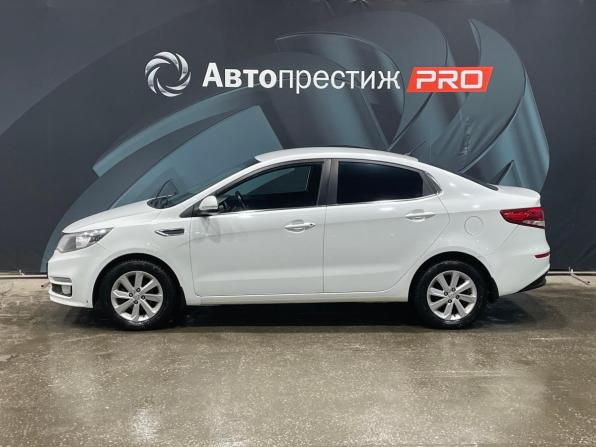 Kia Rio III Рестайлинг с пробегом 2016 года, цена 910 000 рублей, 175535 км, седан, Автокод Объявления