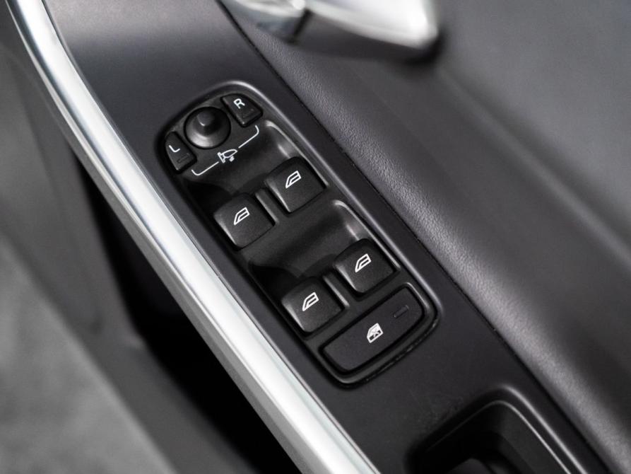 Volvo V60 I Рестайлинг Иркутск  - изображение 18