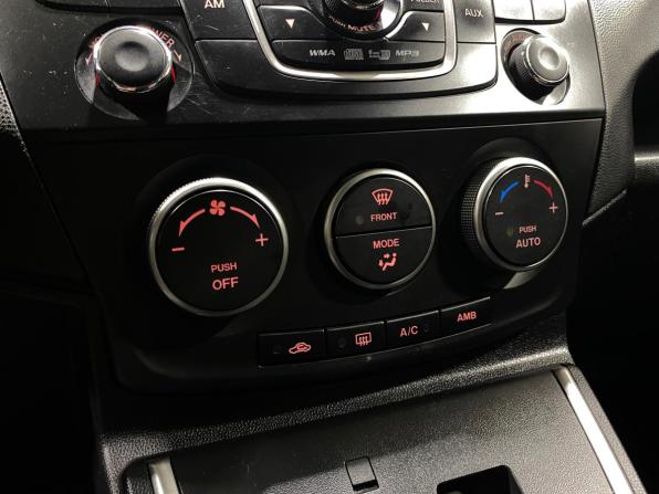 Mazda 5 II (CW) с пробегом 2011 года, цена 999 000 рублей, 215735 км, минивэн, Автокод Объявления
