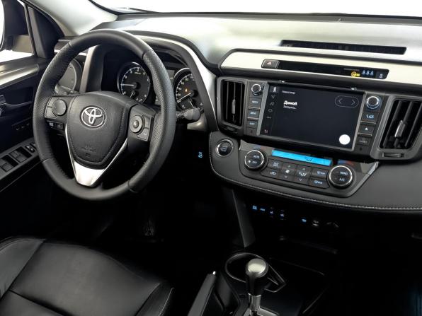 Toyota RAV4 IV (XA40) Рестайлинг с пробегом 2019 года, цена 3 155 000 рублей, 73677 км, внедорожник, Автокод Объявления