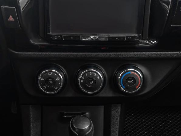 Toyota Corolla XI (E160 E170 E180) с пробегом 2013 года, цена 1 329 900 рублей, 149000 км, седан, Автокод Объявления