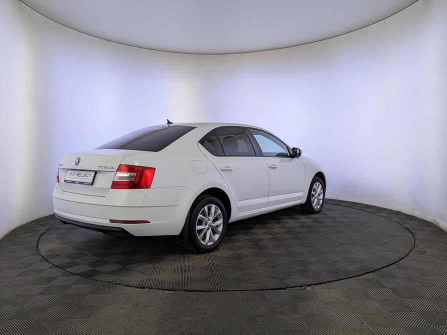 Skoda Octavia III (A7) Рестайлинг Москва  - изображение 5