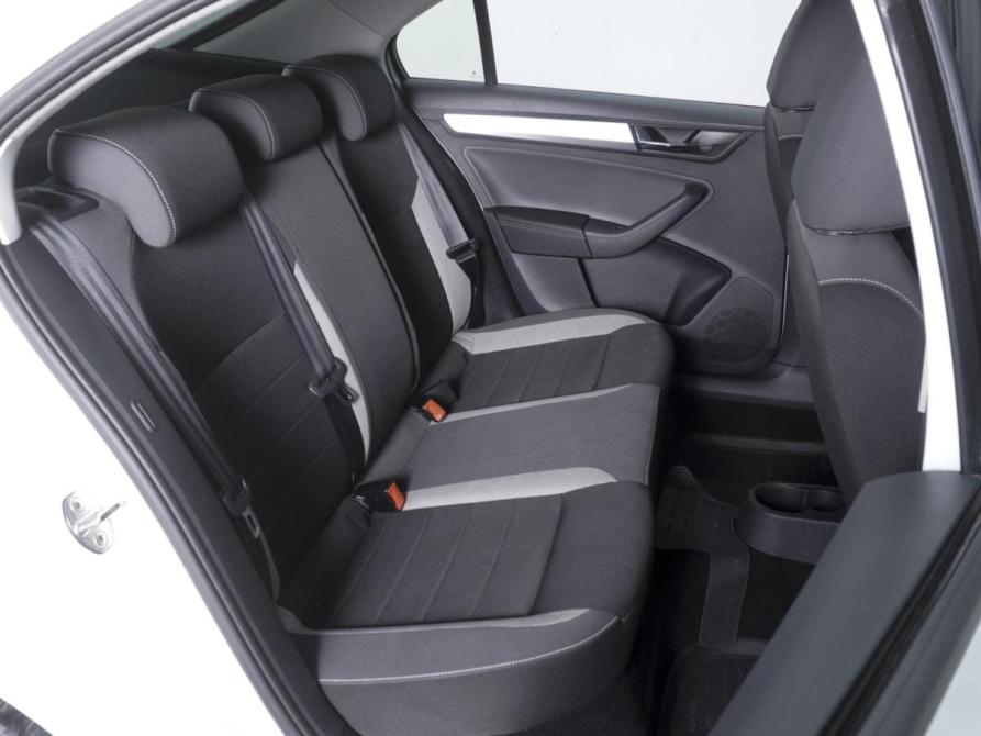 Skoda Rapid I Рестайлинг Ростов-на-Дону  - изображение 7