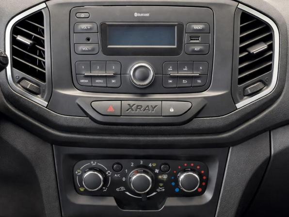 Lada (ВАЗ) XRAY I с пробегом 2018 года, цена 847 000 рублей, 83263 км, хэтчбек, Автокод Объявления