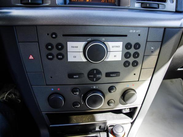Opel Vectra C Рестайлинг с пробегом 2008 года, цена 1 320 000 рублей, 61044 км, седан, Автокод Объявления