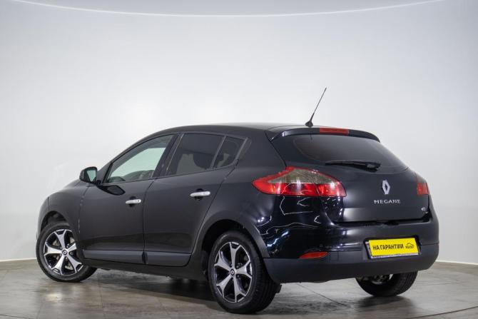 Renault Megane III с пробегом 2010 года, цена 649 000 рублей, 356000 км, хэтчбек, Автокод Объявления