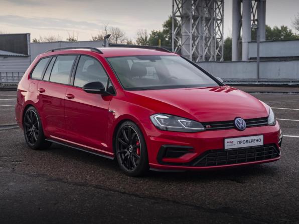 Volkswagen Golf R VII Рестайлинг с пробегом 2018 года, цена 3 548 000 рублей, 97653 км, универсал, Автокод Объявления