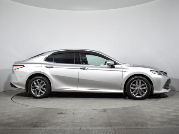 Toyota Camry VIII (XV70) с пробегом 2020 года, цена 2 739 000 рублей, 129700 км, седан, Автокод Объявления