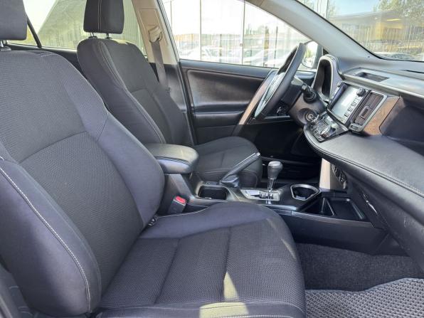 Toyota RAV4 IV (XA40) Рестайлинг с пробегом 2016 года, цена 2 150 000 рублей, 175111 км, внедорожник, Автокод Объявления