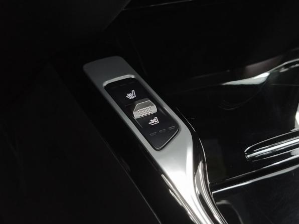 Kia Sorento IV с пробегом 2022 года, цена 3 699 000 рублей, 92500 км, внедорожник, Автокод Объявления