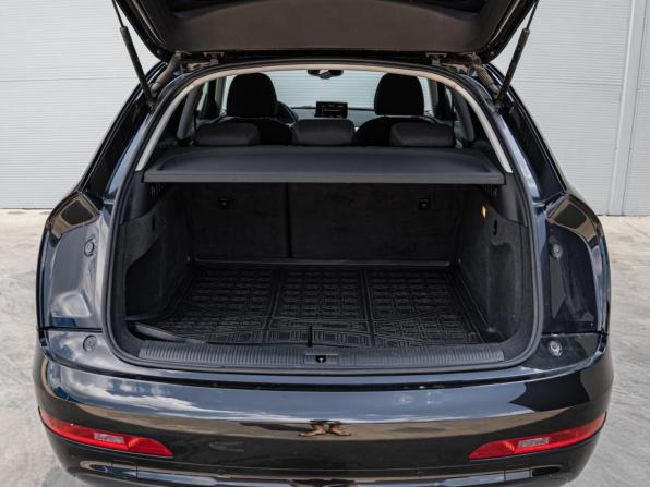 Audi Q3 I (8U) с пробегом 2013 года, цена 1 490 000 рублей, 245312 км, внедорожник, Автокод Объявления