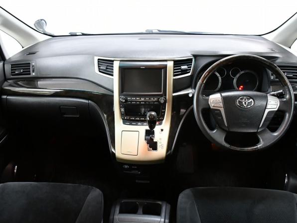 Toyota Vellfire I с пробегом 2011 года, цена 2 475 000 рублей, 155697 км, минивэн, Автокод Объявления