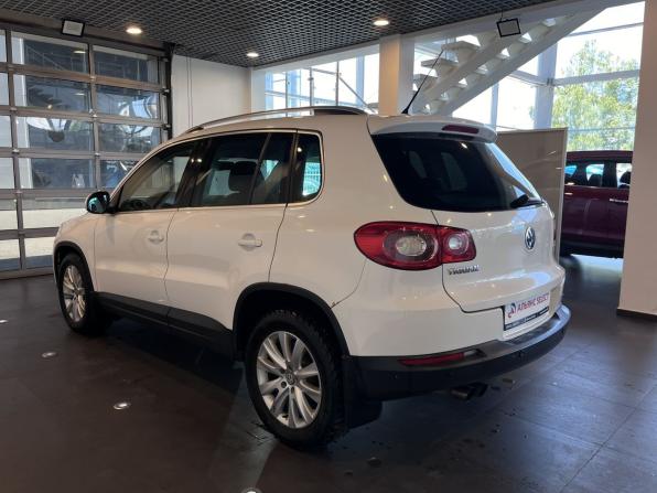 Volkswagen Tiguan I с пробегом 2008 года, цена 799 000 рублей, 291682 км, внедорожник, Автокод Объявления