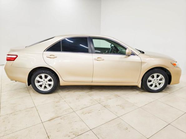 Toyota Camry VI (XV40) Рестайлинг с пробегом 2010 года, цена 1 085 200 рублей, 237914 км, седан, Автокод Объявления