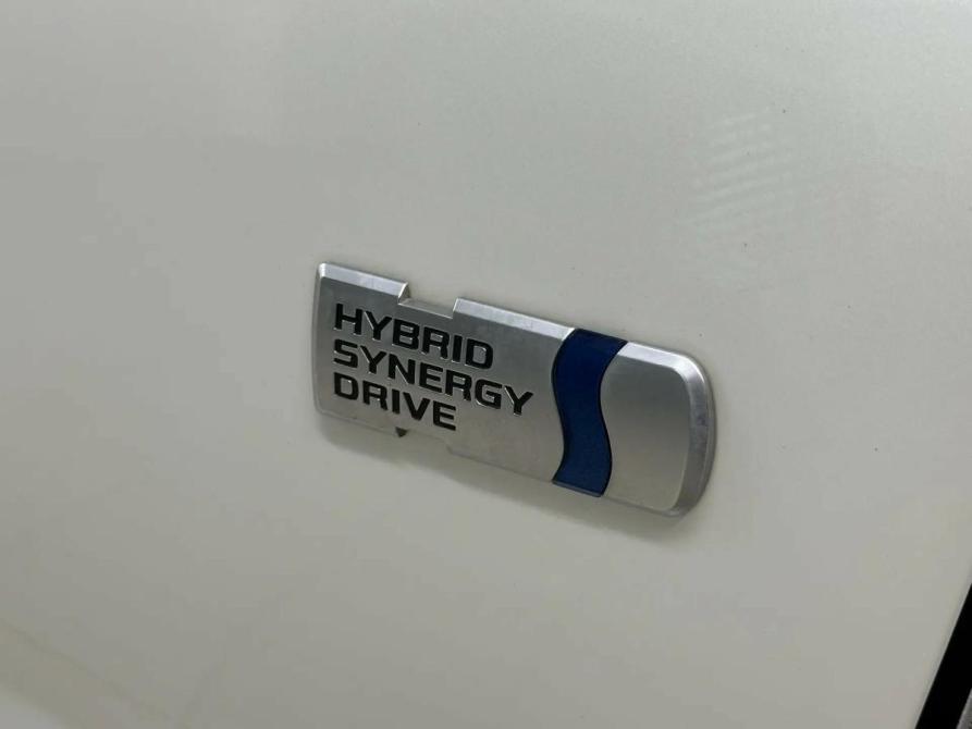 Toyota Prius Alpha I (ZVW40/41) Рестайлинг Красноярск  - изображение 18
