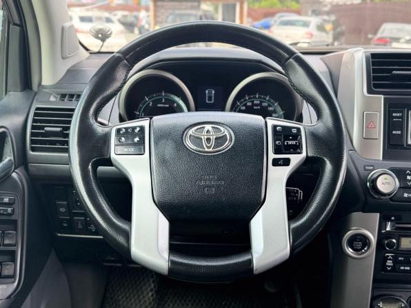 Toyota Land Cruiser Prado 150 Series с пробегом 2010 года, цена 2 070 000 рублей, 358000 км, внедорожник, Автокод Объявления