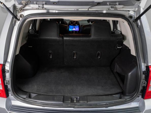 Jeep Liberty (Patriot) с пробегом 2015 года, цена 1 670 000 рублей, 122541 км, внедорожник, Автокод Объявления