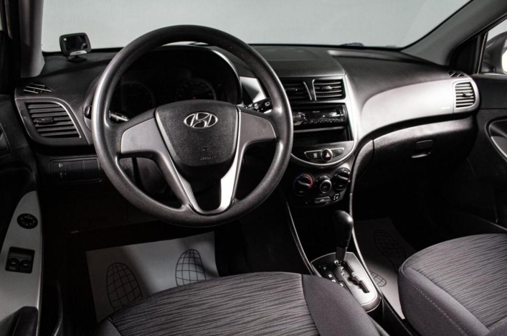 Hyundai Solaris I Рестайлинг Сургут  - изображение 12