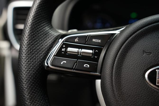 Kia Sportage IV Рестайлинг с пробегом 2018 года, цена 2 550 000 рублей, 178350 км, внедорожник, Автокод Объявления