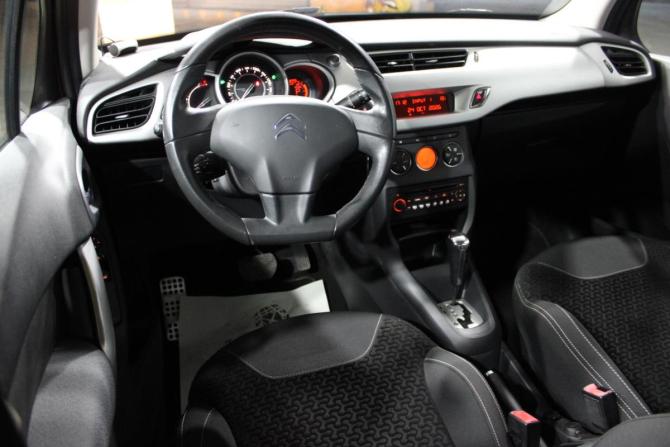 Citroen C3 II с пробегом 2010 года, цена 649 000 рублей, 135303 км, хэтчбек, Автокод Объявления