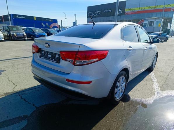 Kia Rio III Рестайлинг с пробегом 2016 года, цена 1 119 995 рублей, 143500 км, седан, Автокод Объявления