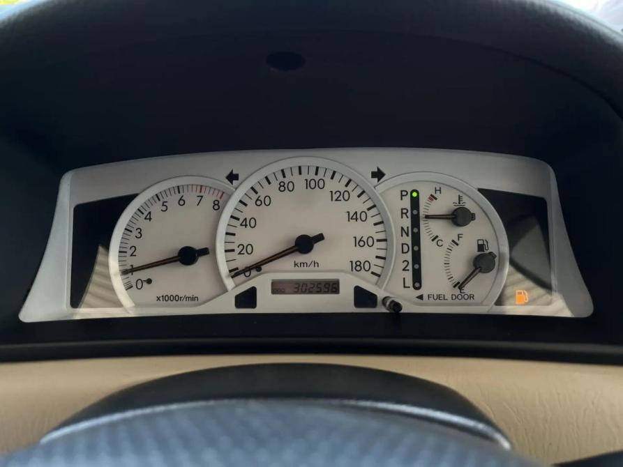 Toyota Corolla IX (E120 E130) Краснодар  - изображение 17