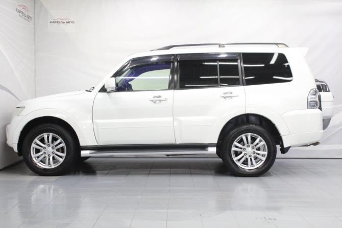 Mitsubishi Pajero IV Рестайлинг 1 с пробегом 2011 года, цена 1 819 000 рублей, 319213 км, внедорожник, Автокод Объявления